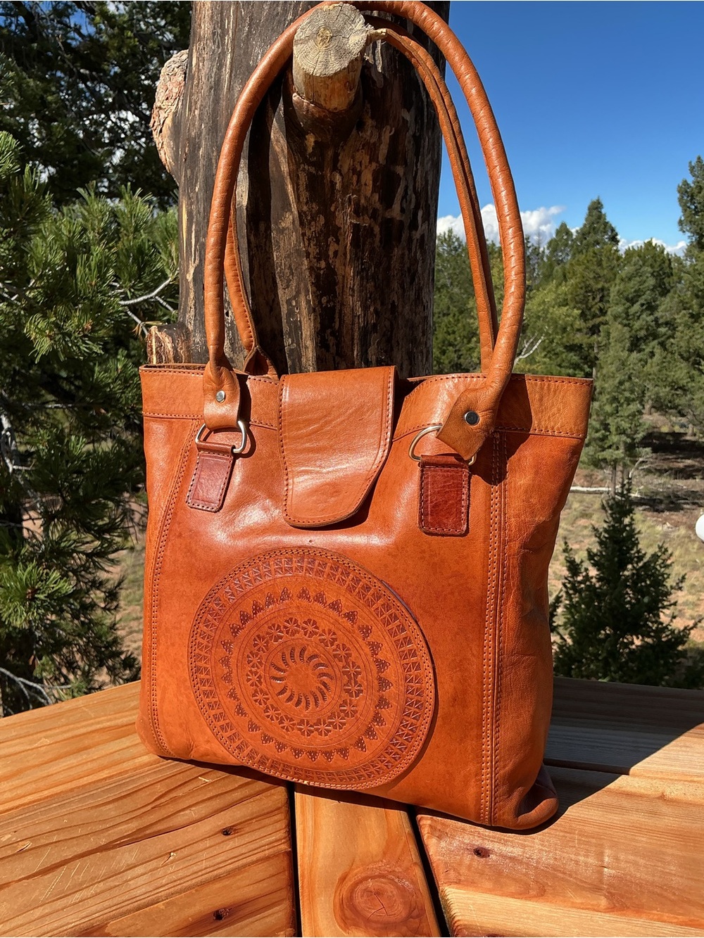 Vintage Cognac Leather Embossed Boho Tote Bag EUC - Picture 4 of 16